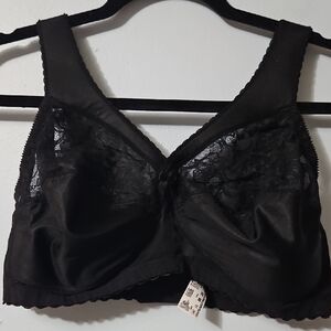Glamorise Black Lace Bra W/ Padded Shoulders Size 38DD